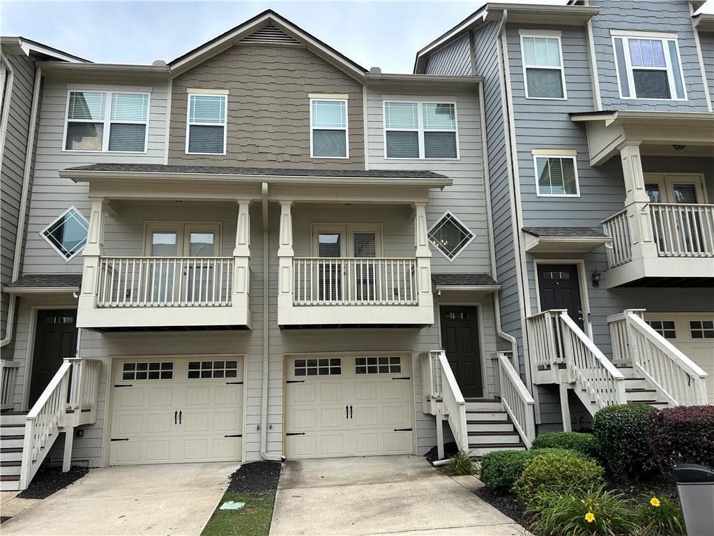 3 bedroom, 4 bathroom, 1,216 sq ft townhouse sold at 3015 Liberty Way, Atlanta, GA 30318