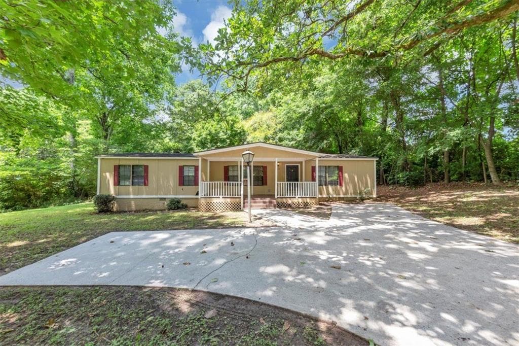2017 S DESHON Road, Lithonia, GA 30058 — most recent listing photo