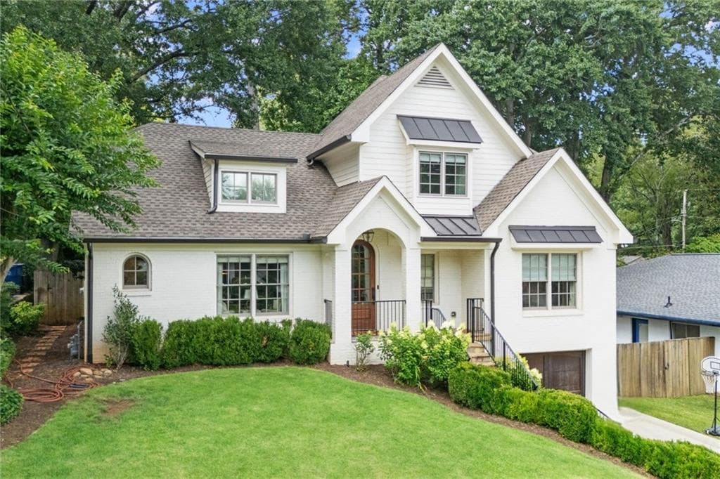 5 bedroom, 4 bathroom, 2,890 sq ft single family residence sold at 480 Wimbledon Road, Atlanta, GA 30324