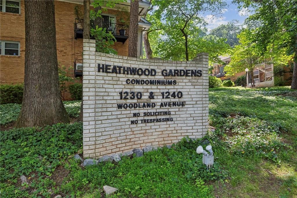 3 bedroom, 2 bathroom, 1,368 sq ft condominium sold at 1240 Woodland Avenue 7, Atlanta, GA 30324