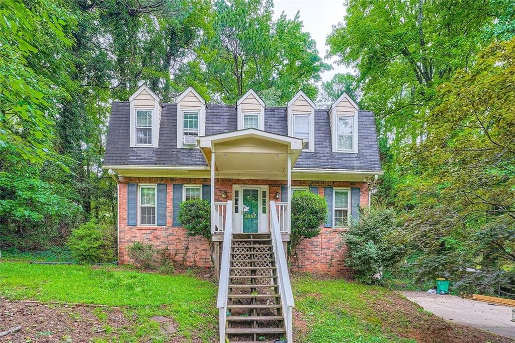 4 bedroom, 3 bathroom, 2,316 sq ft single family residence sold at 2867 HOLLY OAKS Drive, Marietta, GA 30062