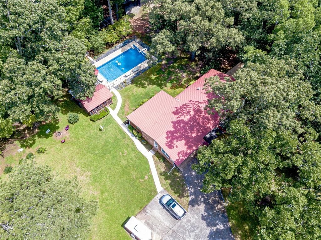 4 bedroom, 3 bathroom, 2,676 sq ft single family residence sold at 7234 Post Road, Winston, GA 30187