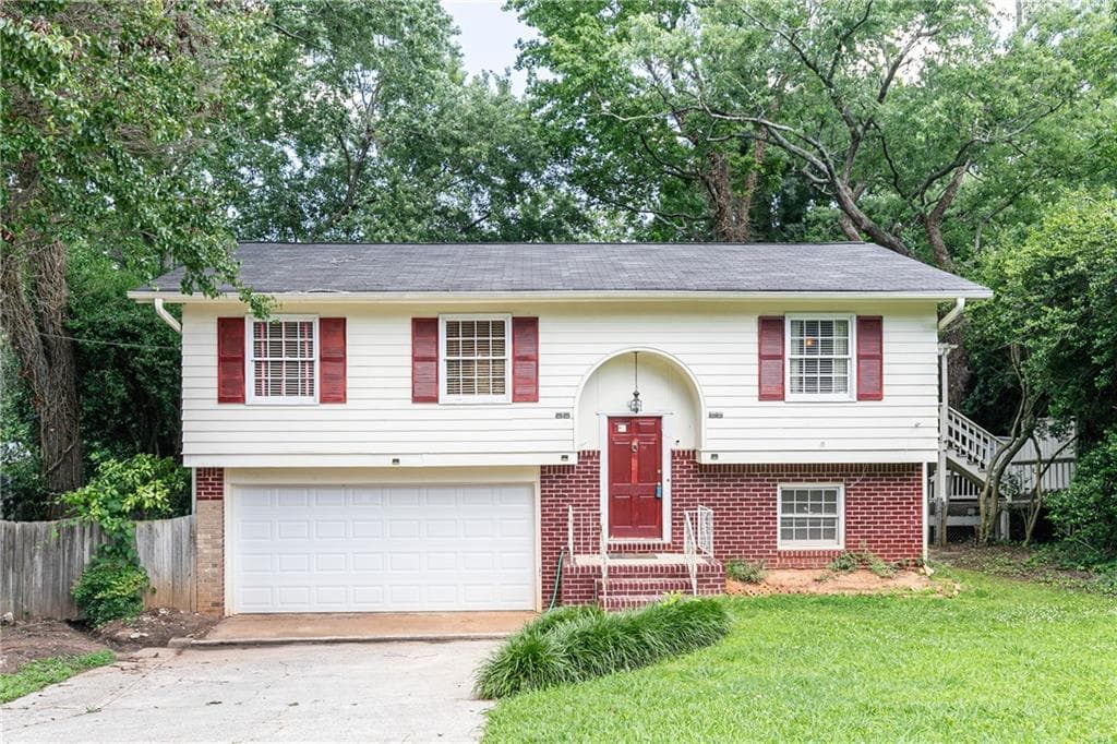 2831 Carolyn Drive, Smyrna, GA 30080 — most recent listing photo