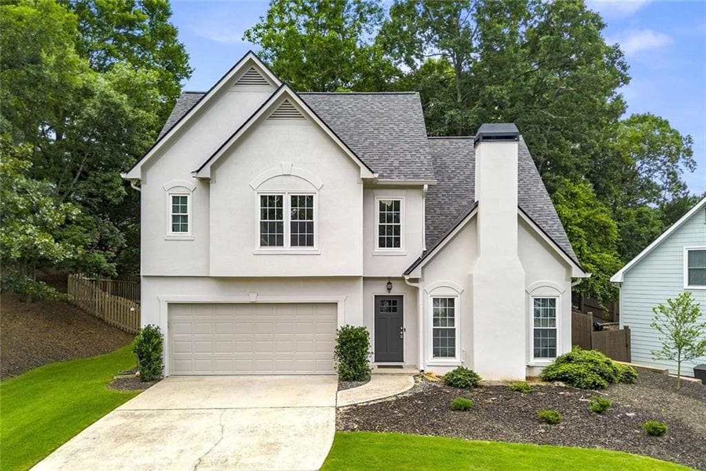 3 bedroom, 3 bathroom, 1,829 sq ft single family residence sold at 3040 Ivey Oaks Lane, Roswell, GA 30076