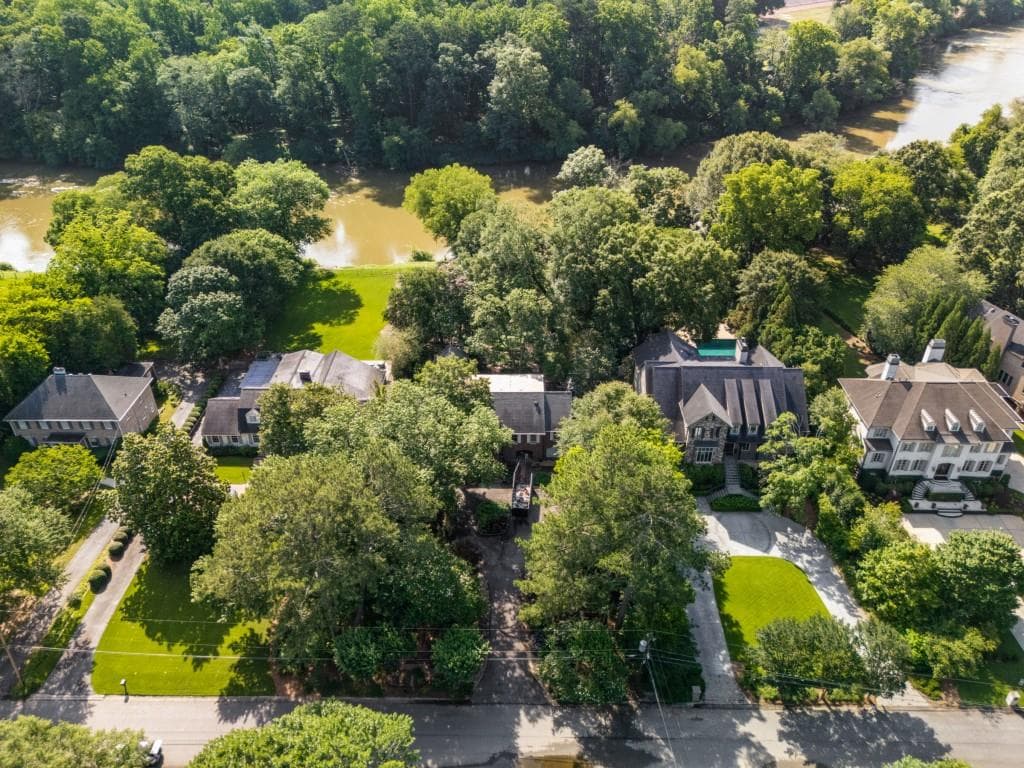 4 bedroom, 3 bathroom single family residence sold at 3573 Cochise Drive, Atlanta, GA 30339