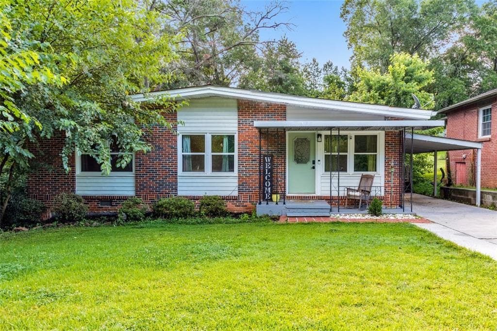 222 Bishop Drive, Marietta, GA 30060 — most recent listing photo