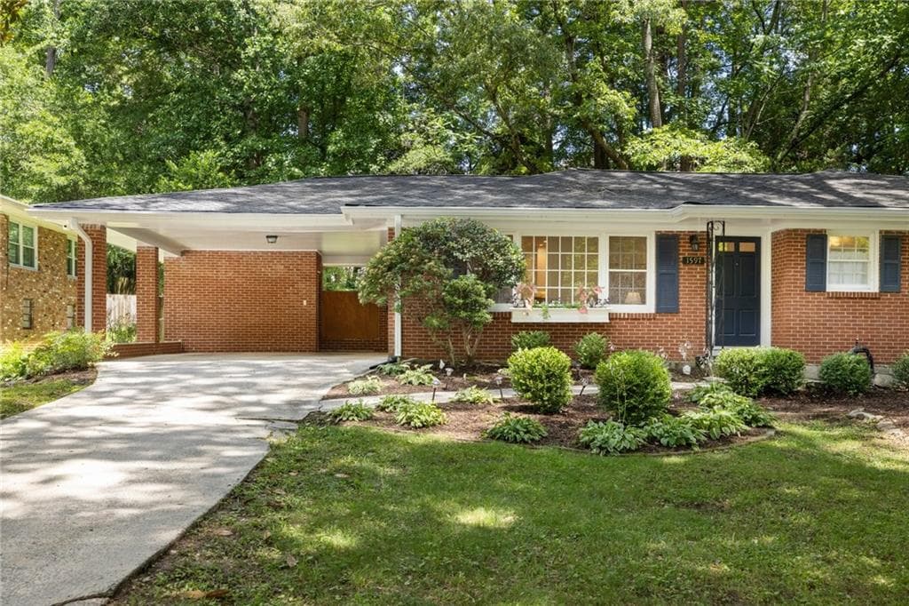3 bedroom, 2 bathroom, 1,471 sq ft single family residence sold at 1597 Fama Drive, Atlanta, GA 30329