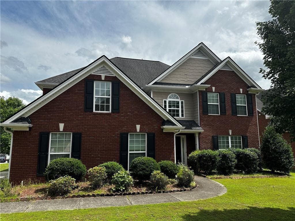 5 bedroom, 3 bathroom, 2,990 sq ft single family residence sold at 989 Park Knoll Court, Lawrenceville, GA 30043