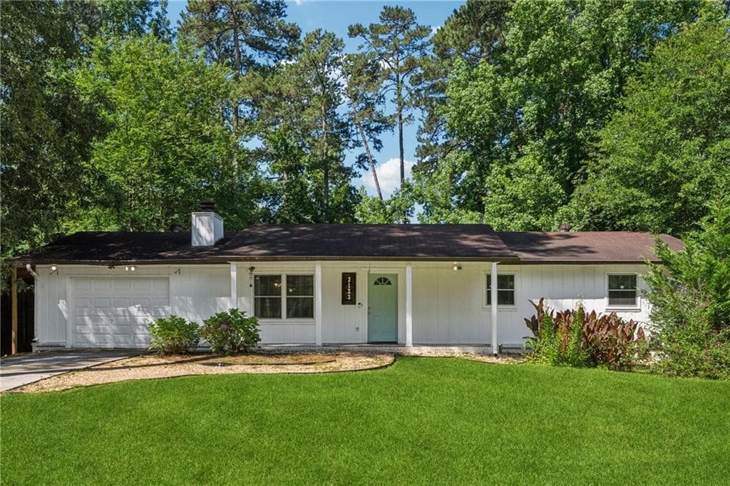 4 bedroom, 2 bathroom, 1,450 sq ft single family residence sold at 3123 DESHONG Drive, Stone Mountain, GA 30087