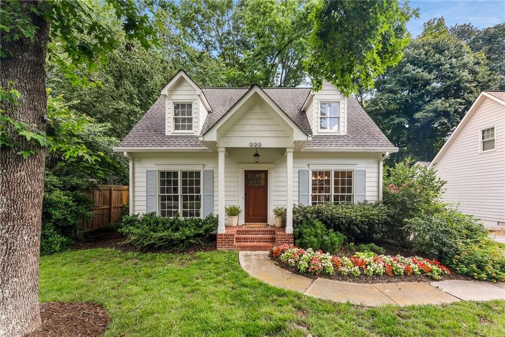 3 bedroom, 3 bathroom, 1,704 sq ft single family residence sold at 999 Seaboard Avenue, Atlanta, GA 30318
