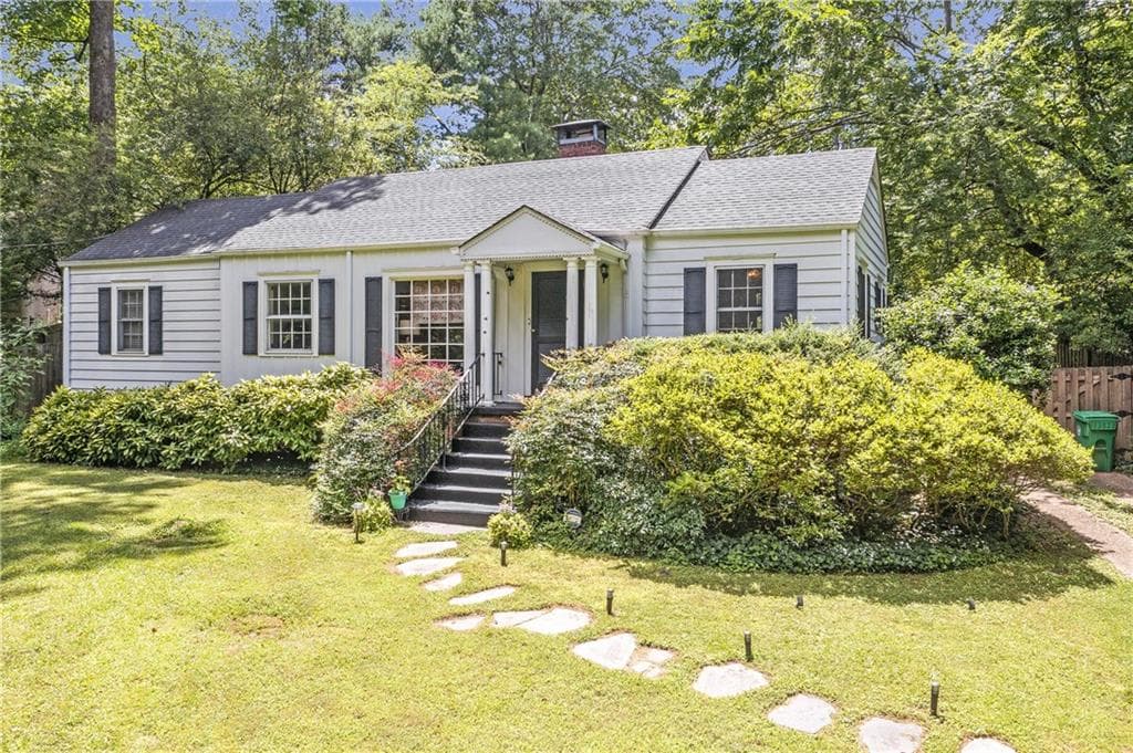 2 bedroom, 1 bathroom, 1,101 sq ft single family residence sold at 1908 E Roxboro Road, Atlanta, GA 30324