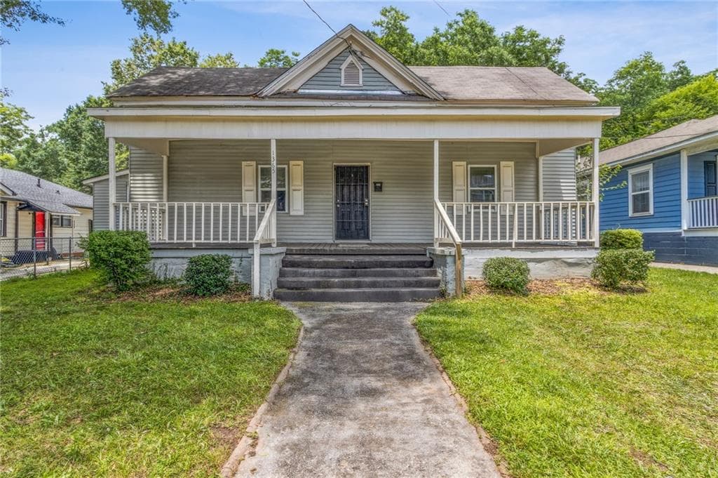 3 bedroom, 3 bathroom, 1,916 sq ft single family residence sold at 1365 Athens Avenue, Atlanta, GA 30310