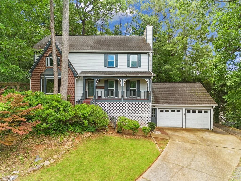 5 bedroom, 3 bathroom, 3,264 sq ft single family residence sold at 200 Zachary Woods Point, Marietta, GA 30064