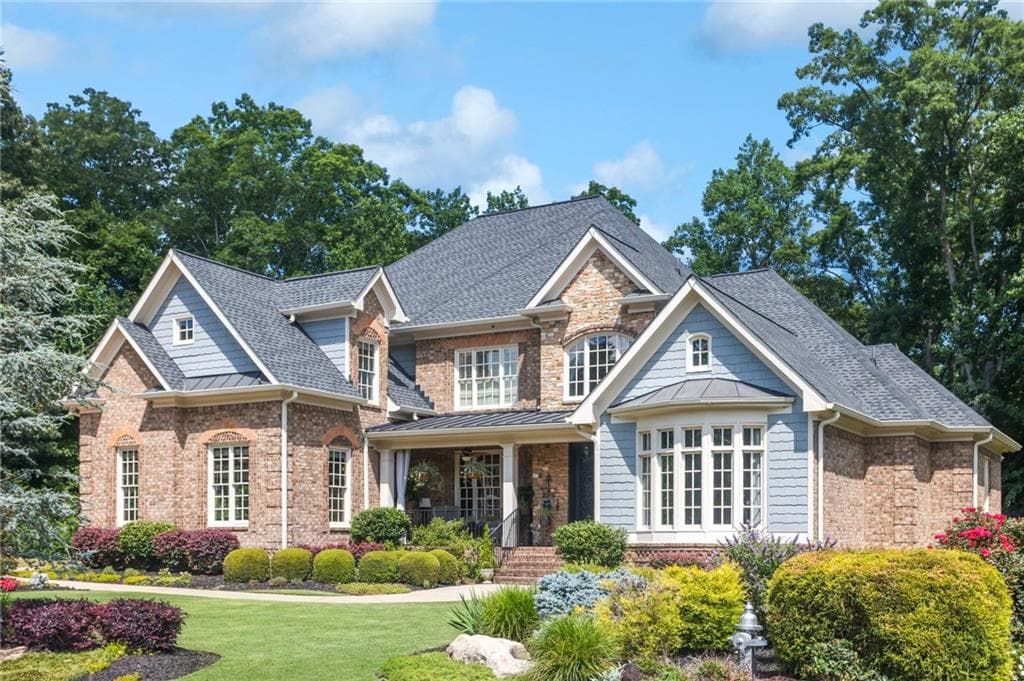 6 bedroom, 6 bathroom, 6,860 sq ft single family residence sold at 217 Fernwood Place, Woodstock, GA 30188