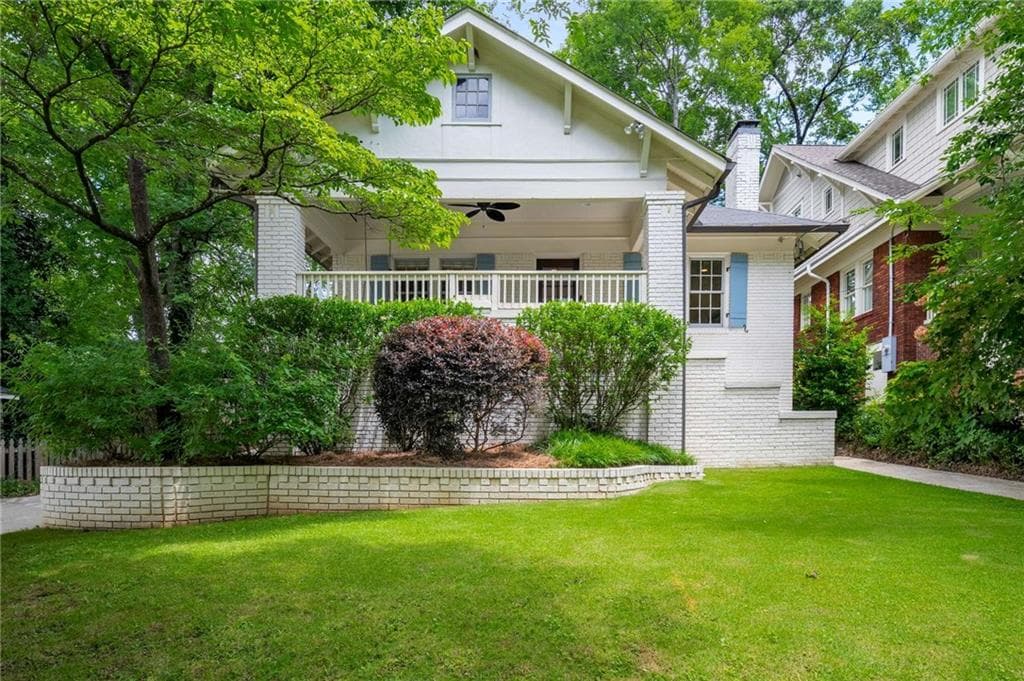 3 bedroom, 2 bathroom, 1,914 sq ft single family residence sold at 626 Elmwood Drive, Atlanta, GA 30306