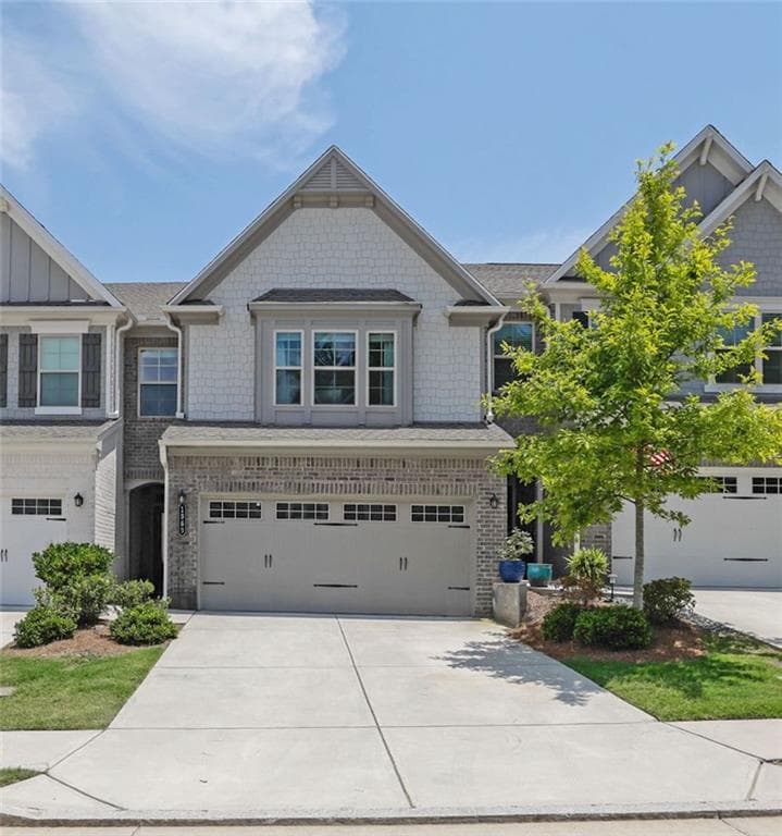 3 bedroom, 3 bathroom, 1,898 sq ft townhouse sold at 1969 Lanier Harbor Point, Buford, GA 30518