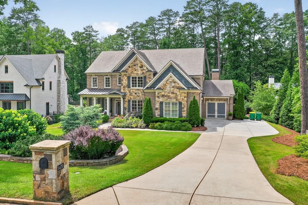 6470 Long Island Drive, Atlanta, GA 30328 — most recent listing photo
