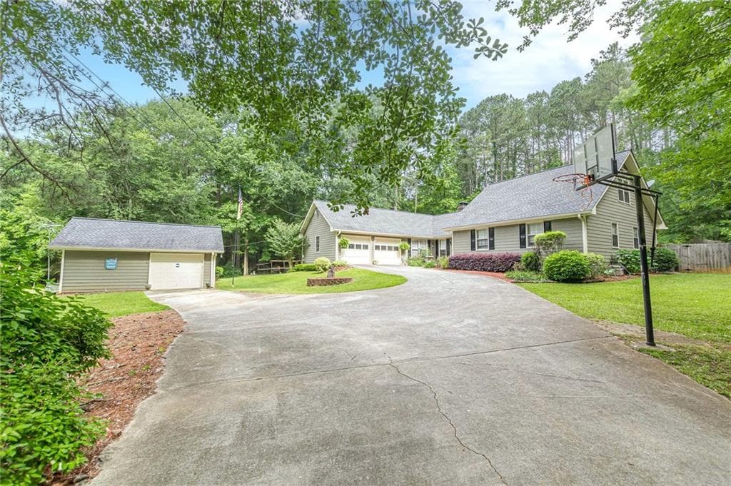 1667 Quail Run, Conyers, GA 30094 — most recent listing photo