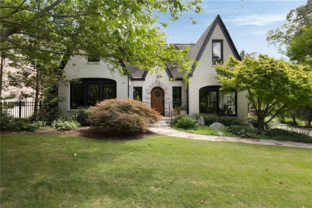 4 bedroom, 4 bathroom, 3,253 sq ft single family residence sold at 1656 N Pelham Road, Atlanta, GA 30324