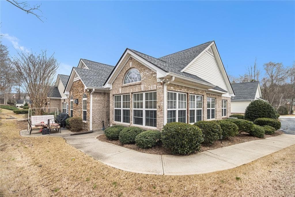 3 bedroom, 2 bathroom, 1,650 sq ft condominium sold at 4809 Shae Court, Powder Springs, GA 30127