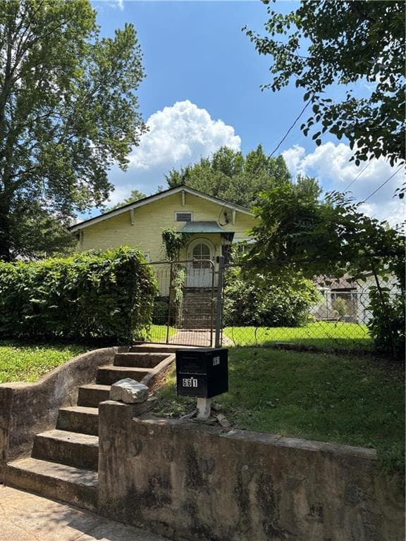 3 bedroom, 2 bathroom, 1,272 sq ft single family residence sold at 661 Federal Terrace, Atlanta, GA 30315