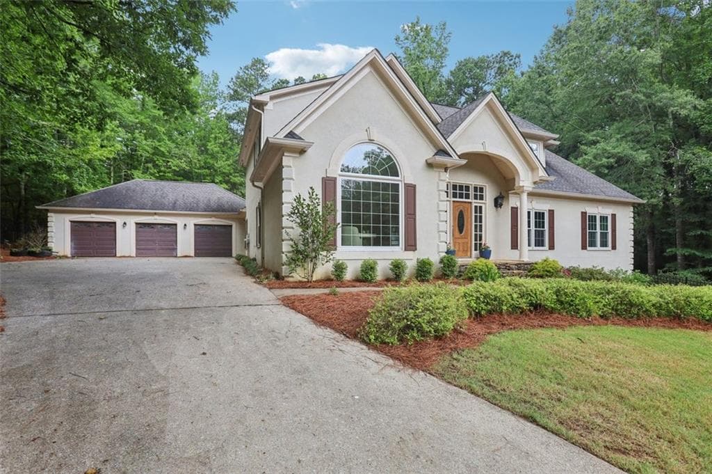5 bedroom, 5 bathroom, 4,250 sq ft single family residence sold at 434 WESTLAKE Drive, Marietta, GA 30064
