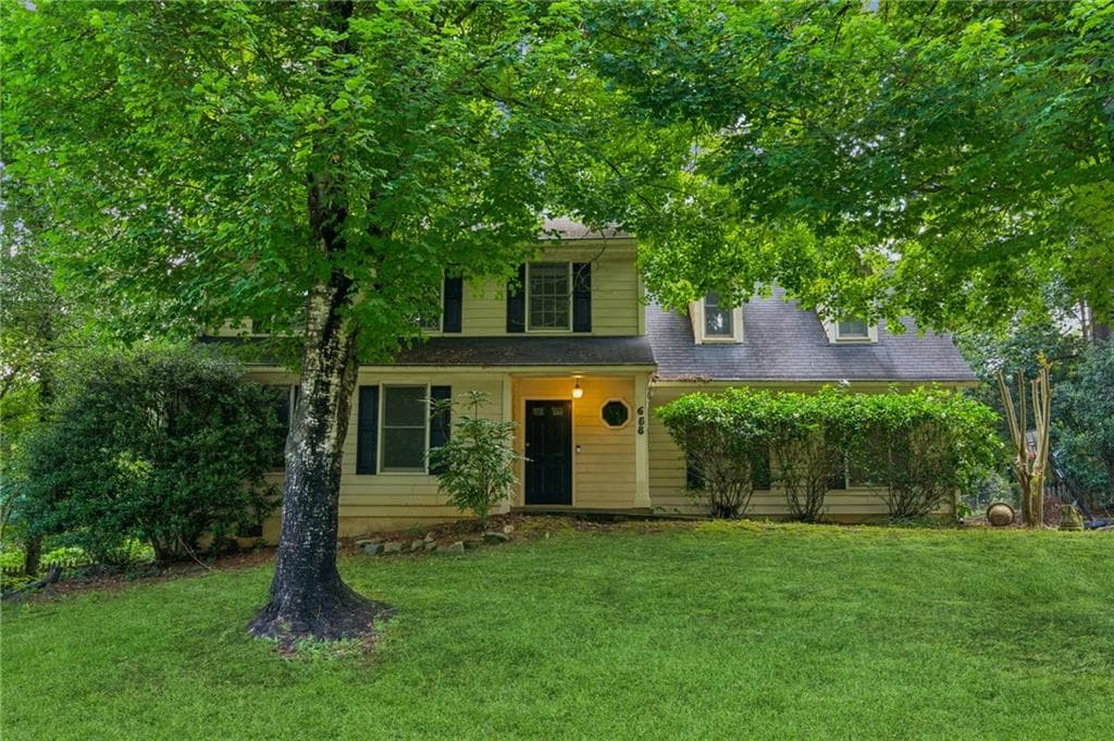 3 bedroom, 3 bathroom, 1,867 sq ft single family residence sold at 658 Slew Avenue, Lawrenceville, GA 30043