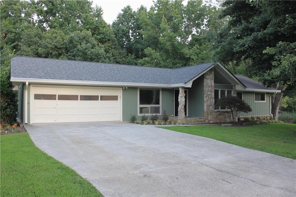 6878 Vic Ar Road, Atlanta, GA 30360 — most recent listing photo