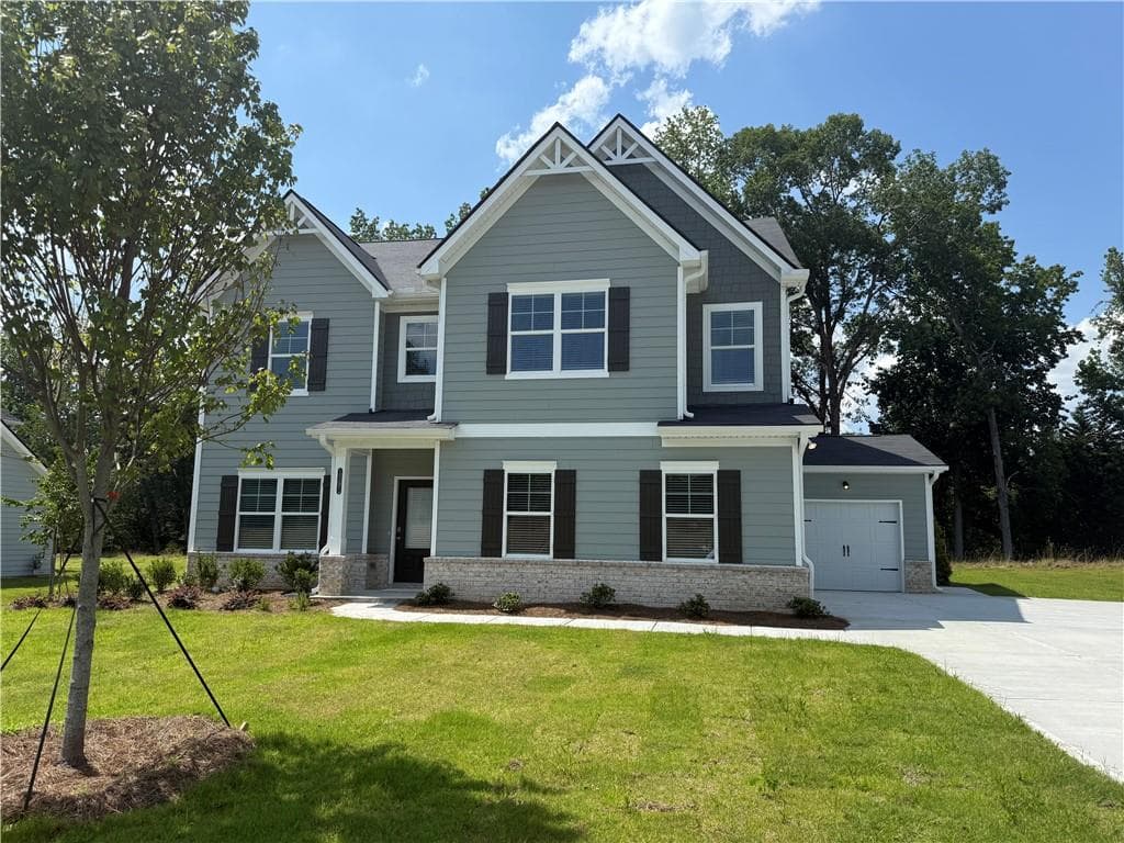 4 bedroom, 3 bathroom single family residence sold at 1391 Stephens View Drive, Loganville, GA 30052