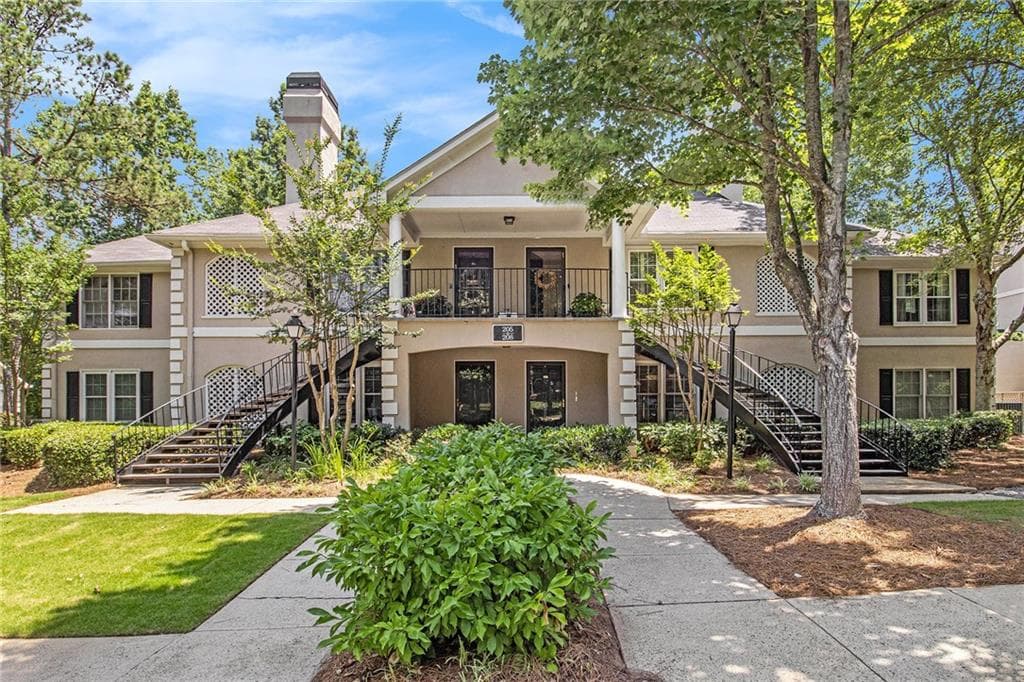 205 Peachtree Forest Terrace, Peachtree Corners, GA 30092 — most recent listing photo