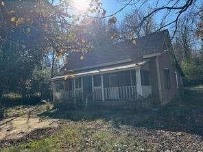 260 Spring Street, Commerce, GA 30529 — most recent listing photo