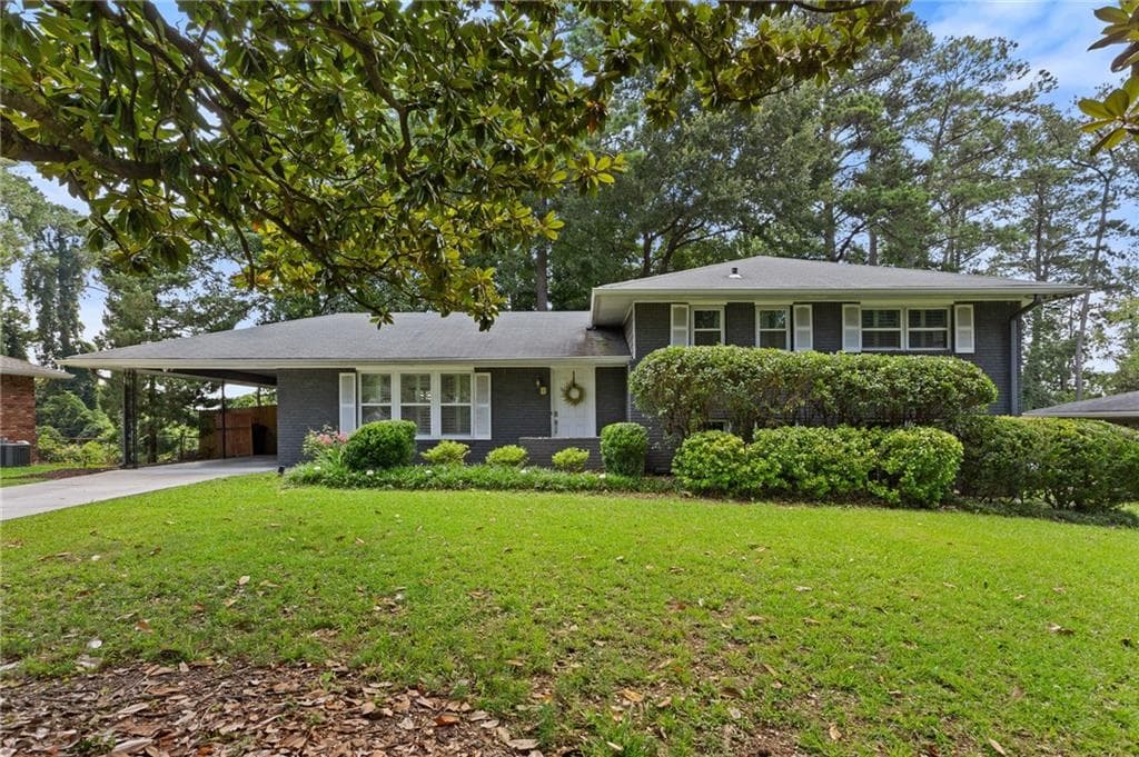 2416 Elmwood Circle, Atlanta, GA 30339 — most recent listing photo