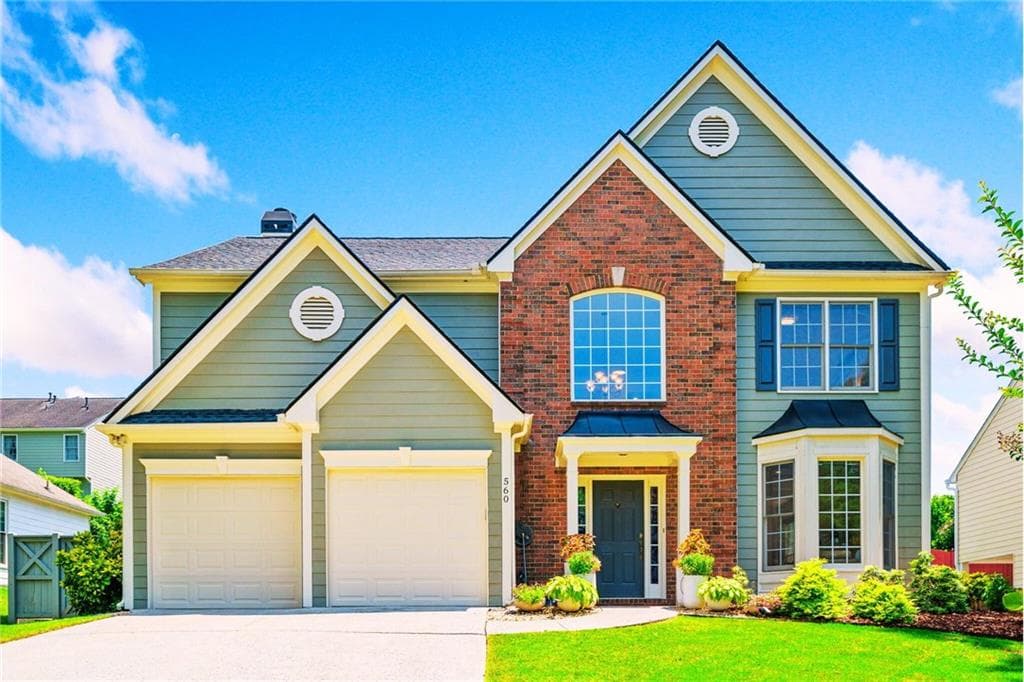 4 bedroom, 3 bathroom, 2,571 sq ft single family residence sold at 560 Edgehill Place, Johns Creek, GA 30022