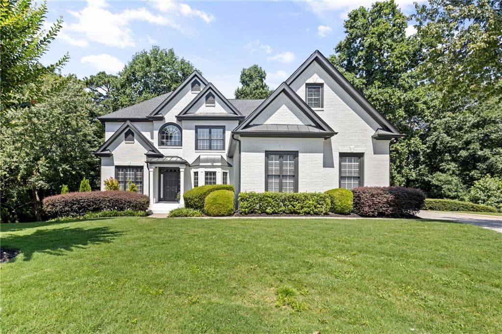 135 Emerald Lane, Roswell, GA 30075 — most recent listing photo