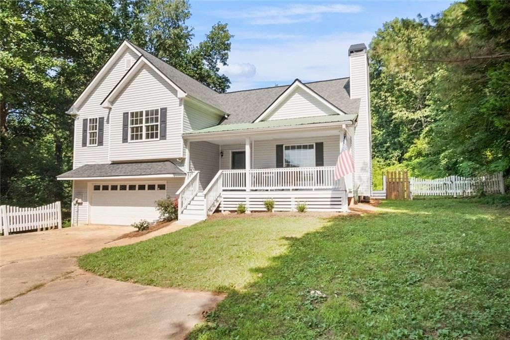 4 bedroom, 2 bathroom, 1,621 sq ft single family residence sold at 4292 Hurt Bridge Road, Cumming, GA 30028