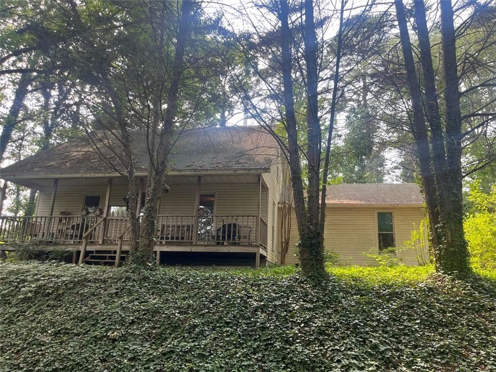 3 bedroom, 2 bathroom, 1,392 sq ft single family residence sold at 245 JESSE MCCOLLUM Drive, Canton, GA 30114