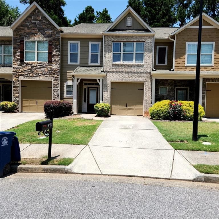 3 bedroom, 3 bathroom, 1,816 sq ft townhouse sold at 3645 MCCLAREN Way, Lawrenceville, GA 30044