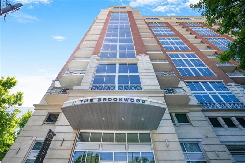 3 bedroom, 3 bathroom, 1,709 sq ft condominium sold at 1820 Peachtree Street 1008, Atlanta, GA 30309
