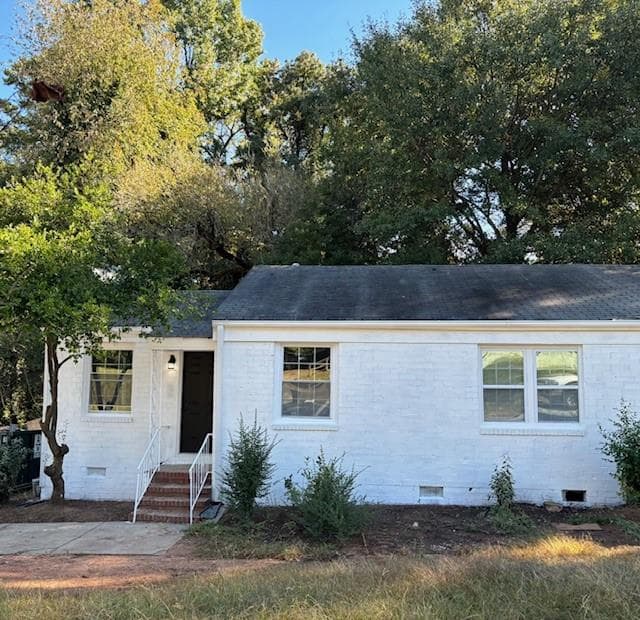 3 bedroom, 1 bathroom, 900 sq ft single family residence sold at 1764 Cahoon Street, Atlanta, GA 30310