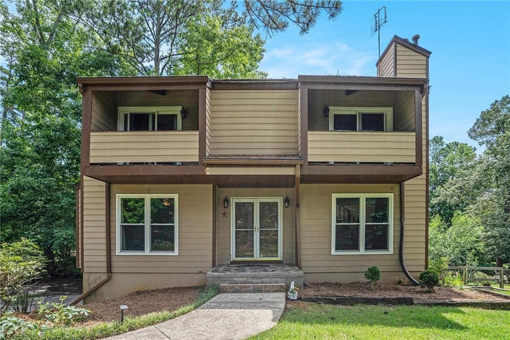 4 bedroom, 2 bathroom, 2,040 sq ft single family residence sold at 3611 Winfair Place, Marietta, GA 30062