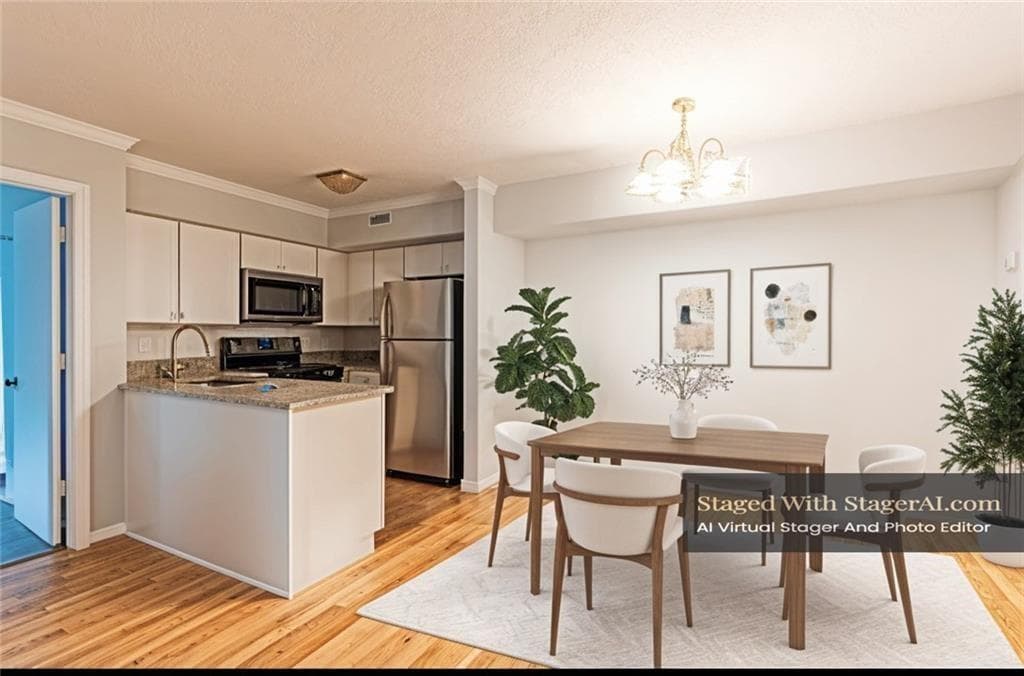 2 bedroom, 2 bathroom, 1,150 sq ft condominium sold at 1941 Brian Way 1941, Decatur, GA 30033