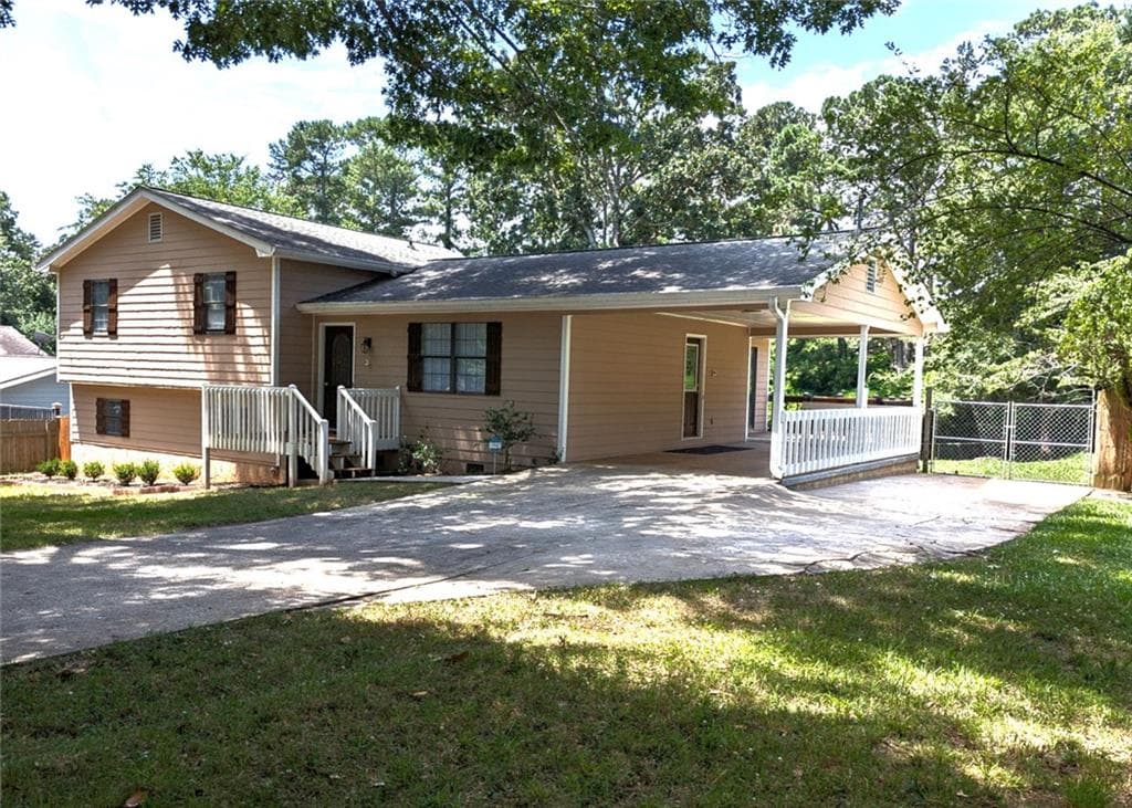 1041 Waverly Drive Drive, Lawrenceville, GA 30046 — most recent listing photo