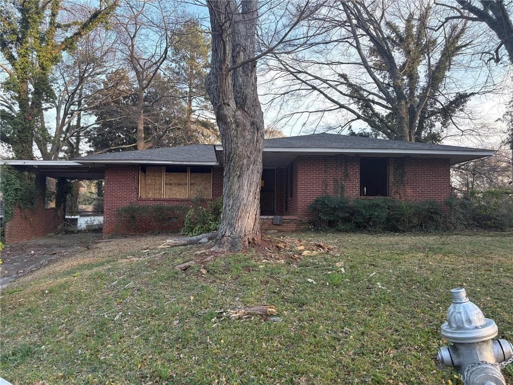 3 bedroom, 2 bathroom, 1,528 sq ft single family residence sold at 1713 Cahoon Street, Atlanta, GA 30310