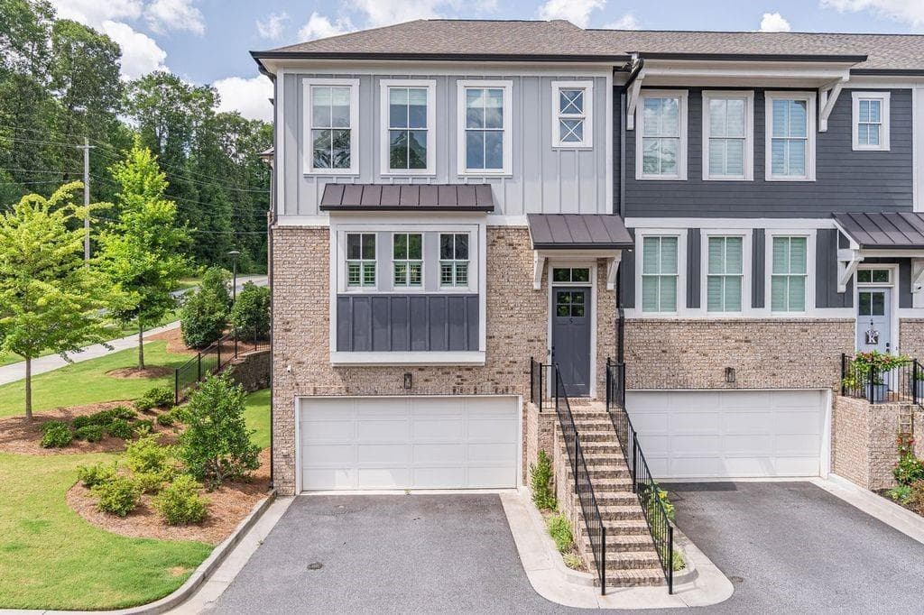 370 Thrasher Street 5, Norcross, GA 30071 — most recent listing photo