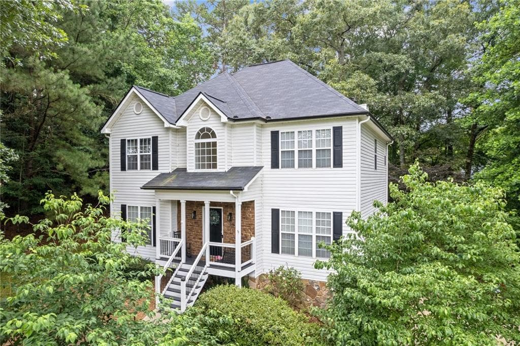 3 bedroom, 3 bathroom, 2,520 sq ft single family residence sold at 416 Lancaster Drive, Canton, GA 30114
