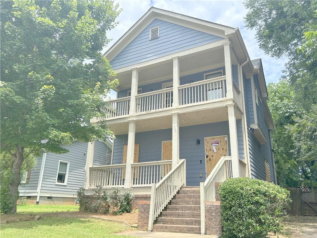 3 bedroom, 2 bathroom, 1,638 sq ft single family residence sold at 1539 Beecher Street, Atlanta, GA 30310