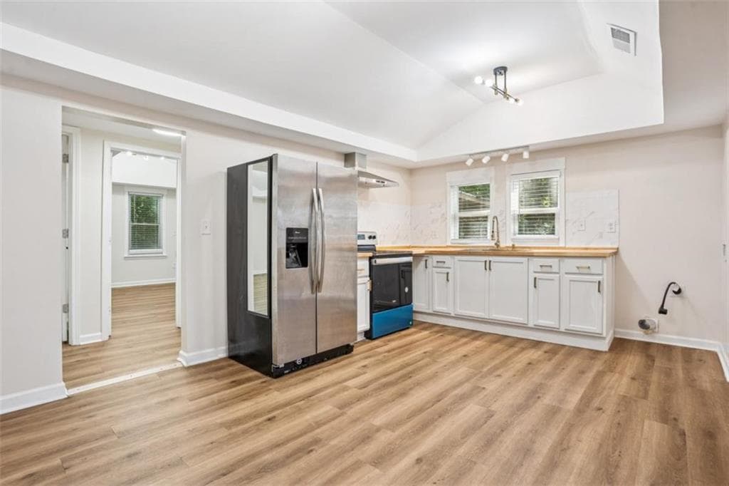 3 bedroom, 2 bathroom single family residence sold at 2155 S Deshon Road, Lithonia, GA 30058