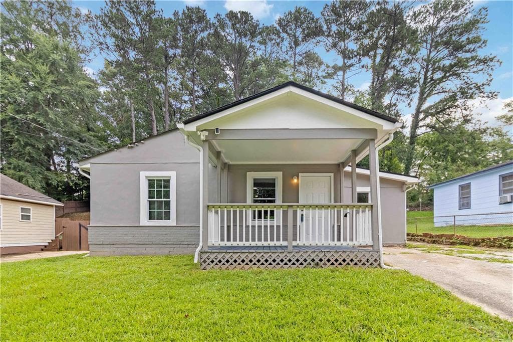4 bedroom, 3 bathroom, 1,800 sq ft single family residence sold at 1441 Monteel Drive, Atlanta, GA 30318