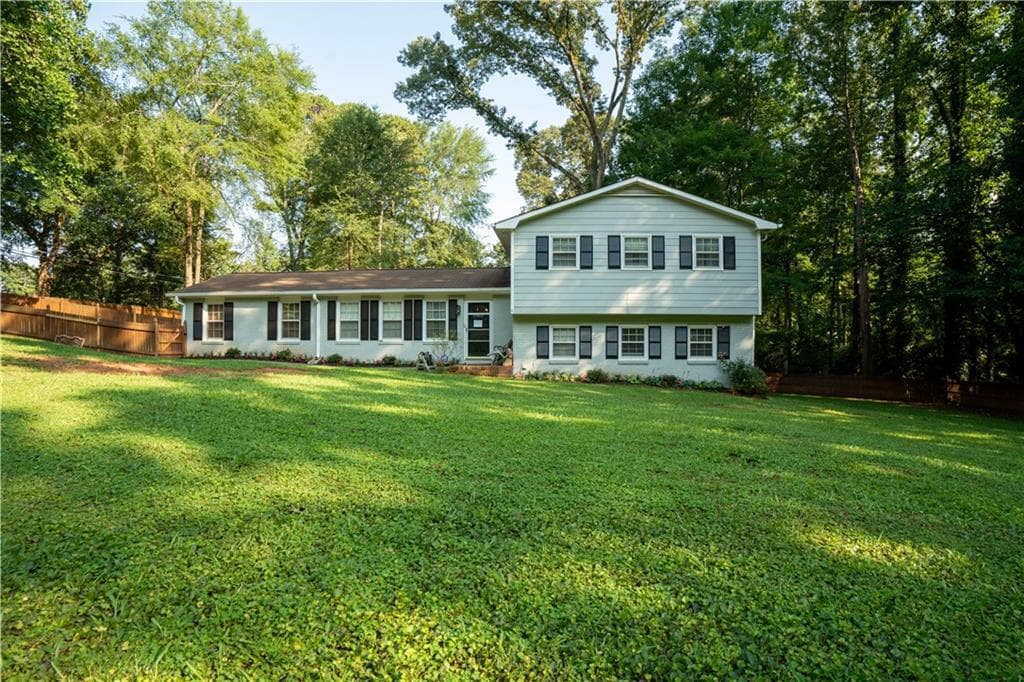 3 bedroom, 2 bathroom single family residence sold at 4798 Mary Dale Court, Lilburn, GA 30047