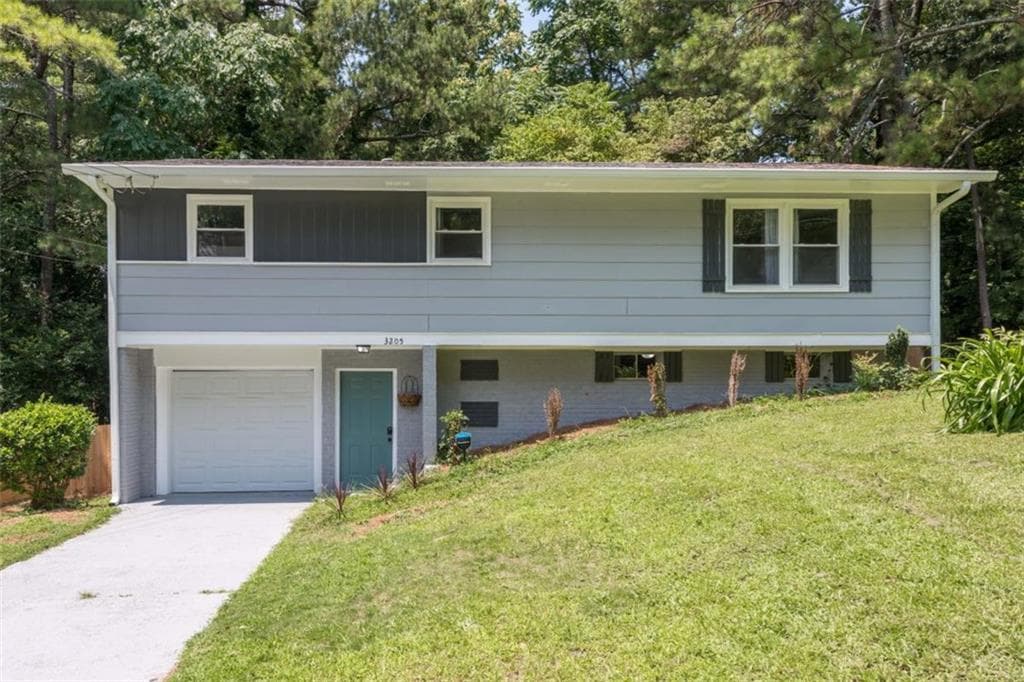 3205 Pennington Circle, Atlanta, GA 30354 — most recent listing photo
